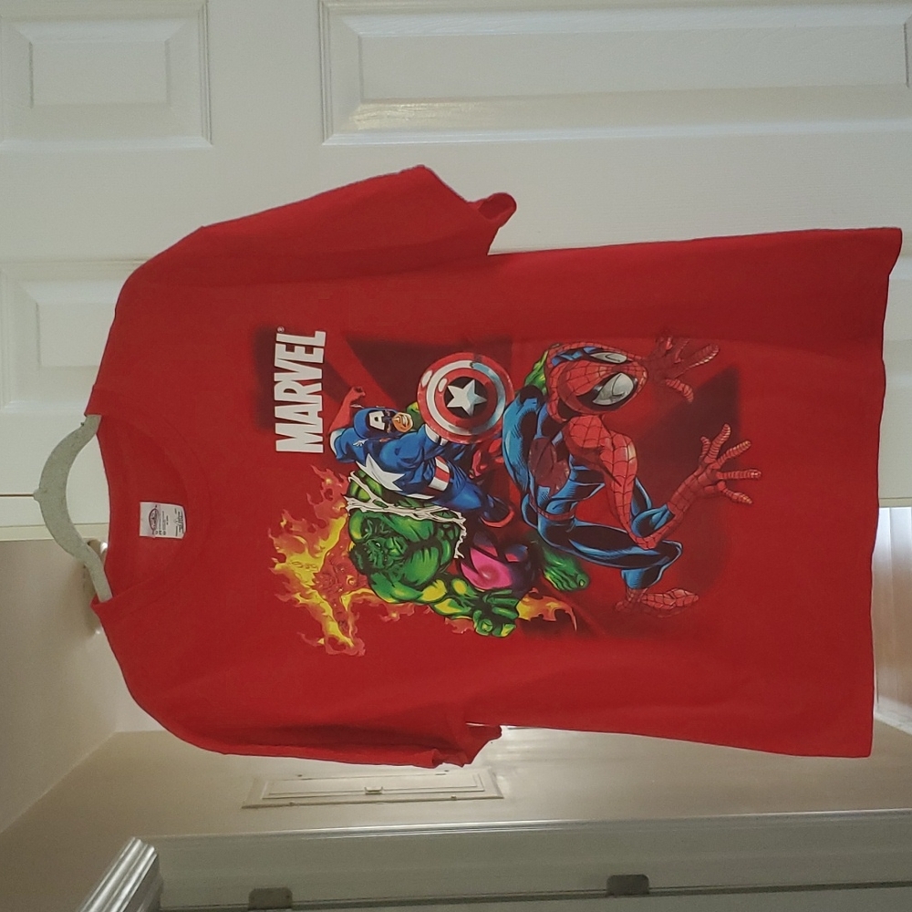 🔥Y2K Marvel Tee 🕸